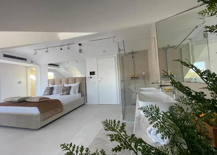 וילה Marina Hvar חוואר