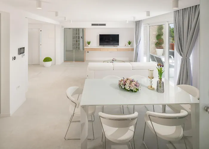 וילה Marina Hvar